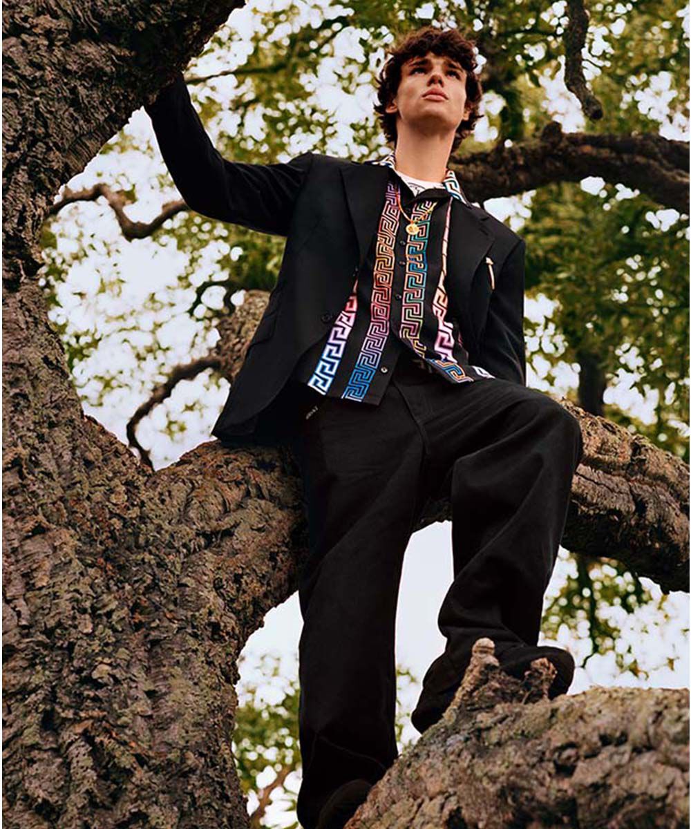 versace-pre-fall-2021