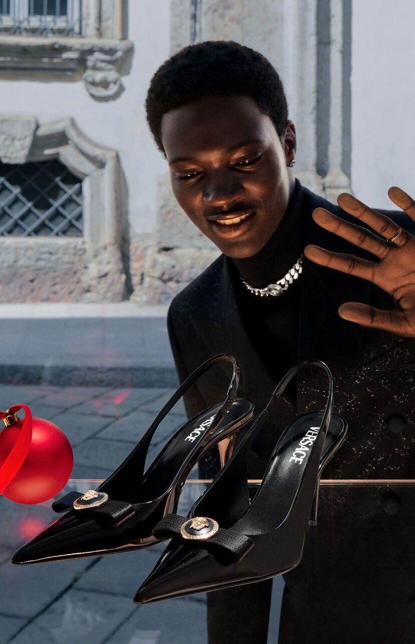 Новогодняя коллекция Versace 2023