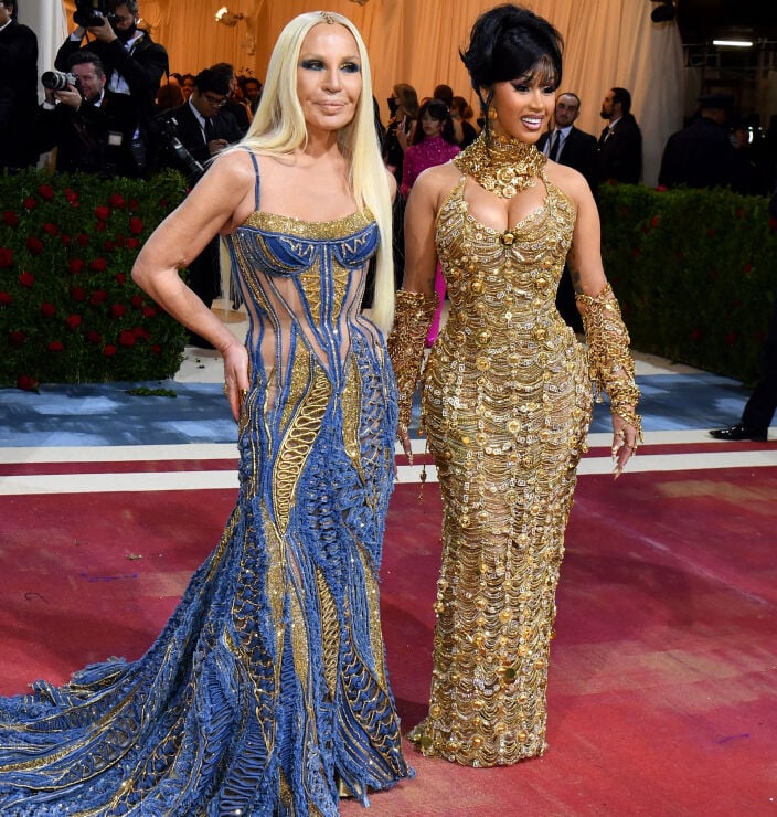Met gala donatella versace online