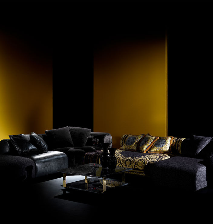 VERSACE