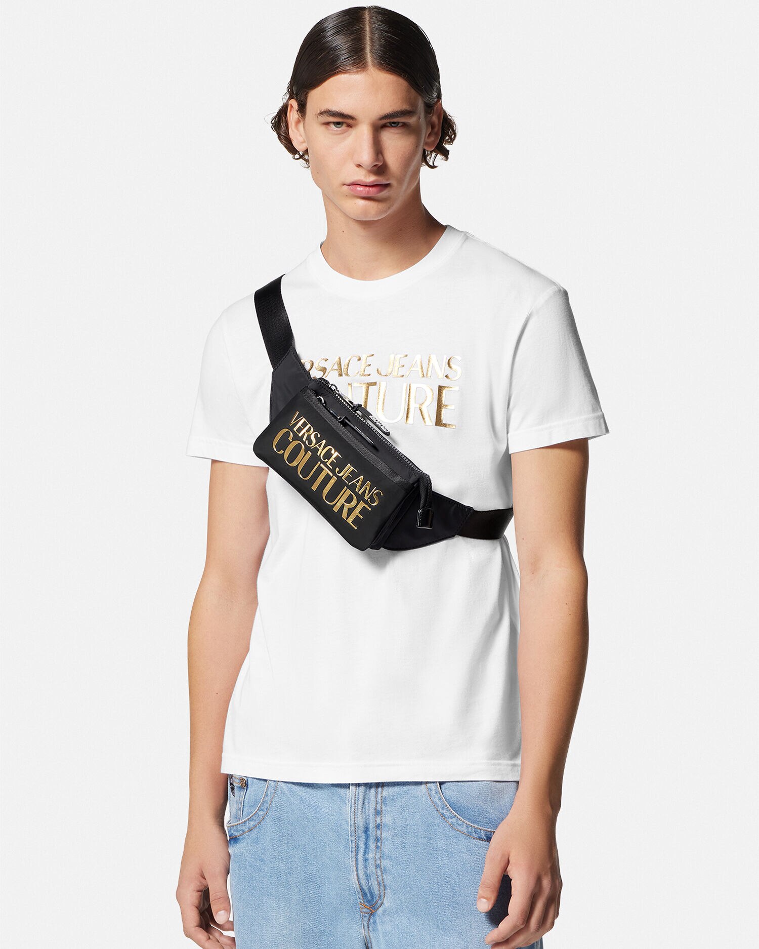 Logo versace deals jeans couture