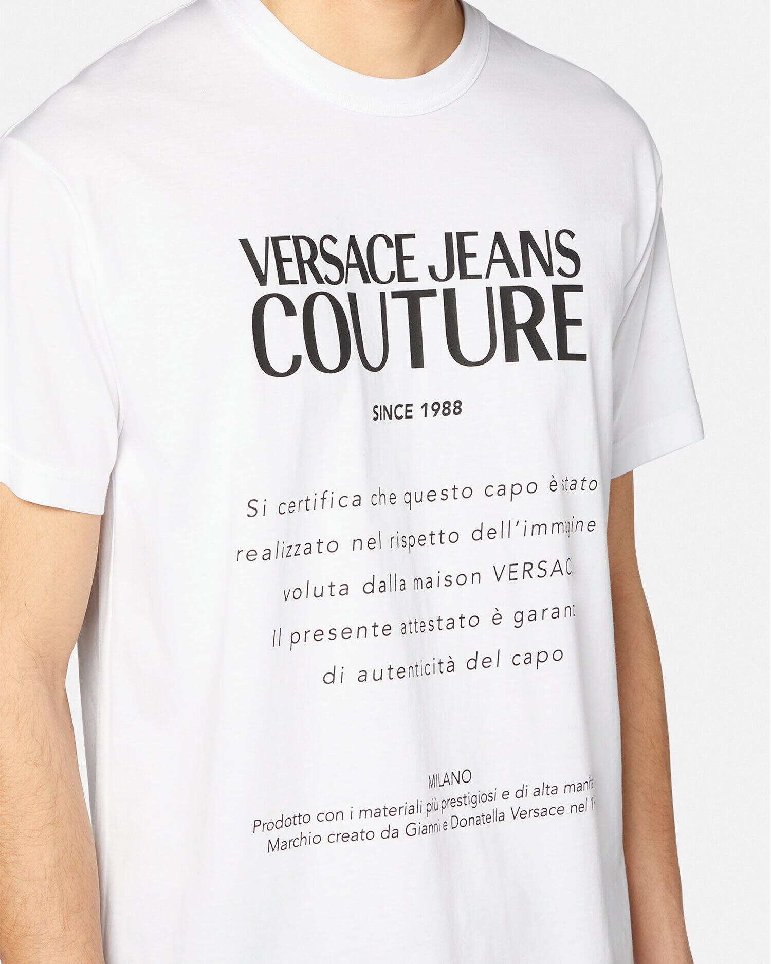 Logo versace jeans clearance couture