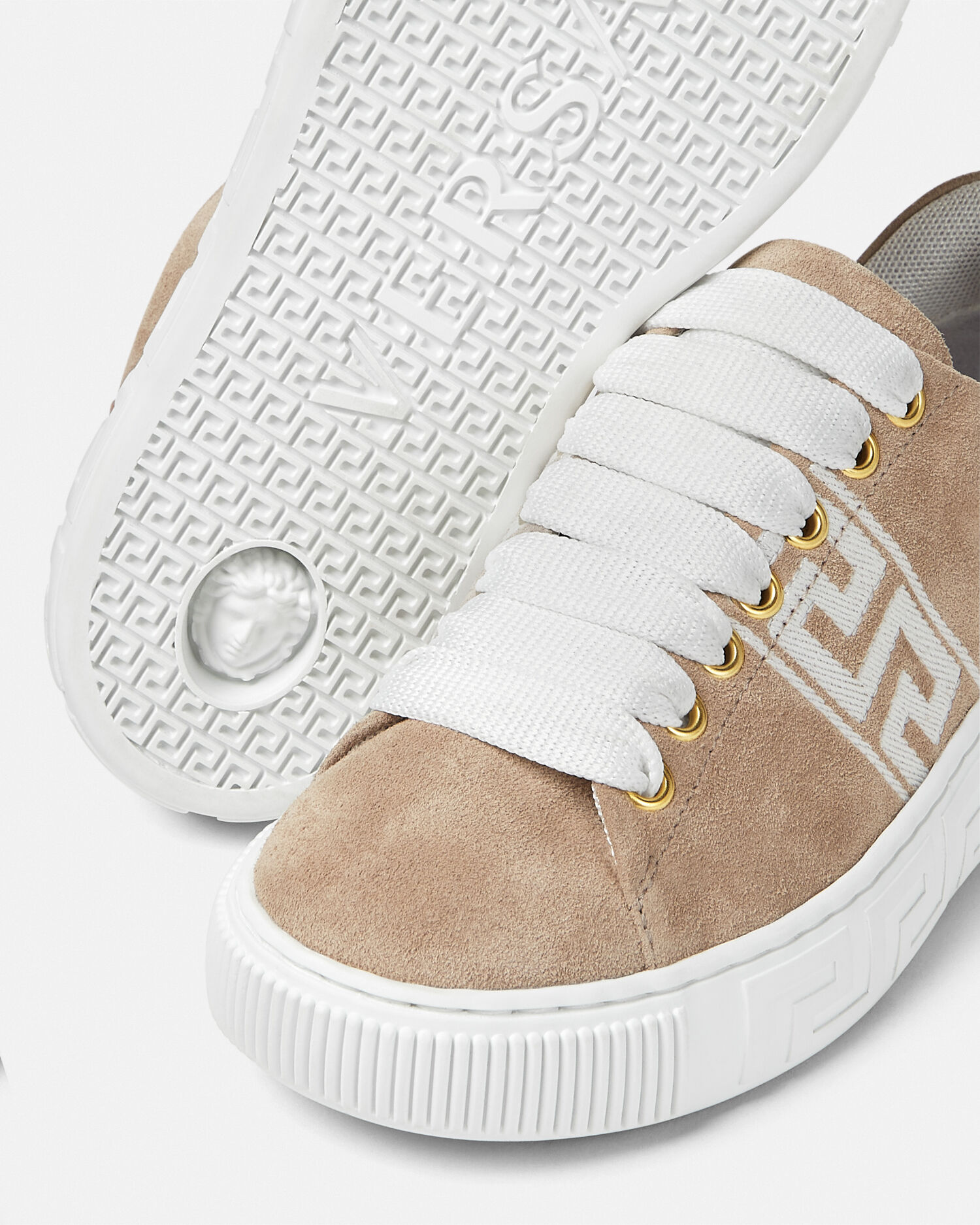 Kids sneakers online discount