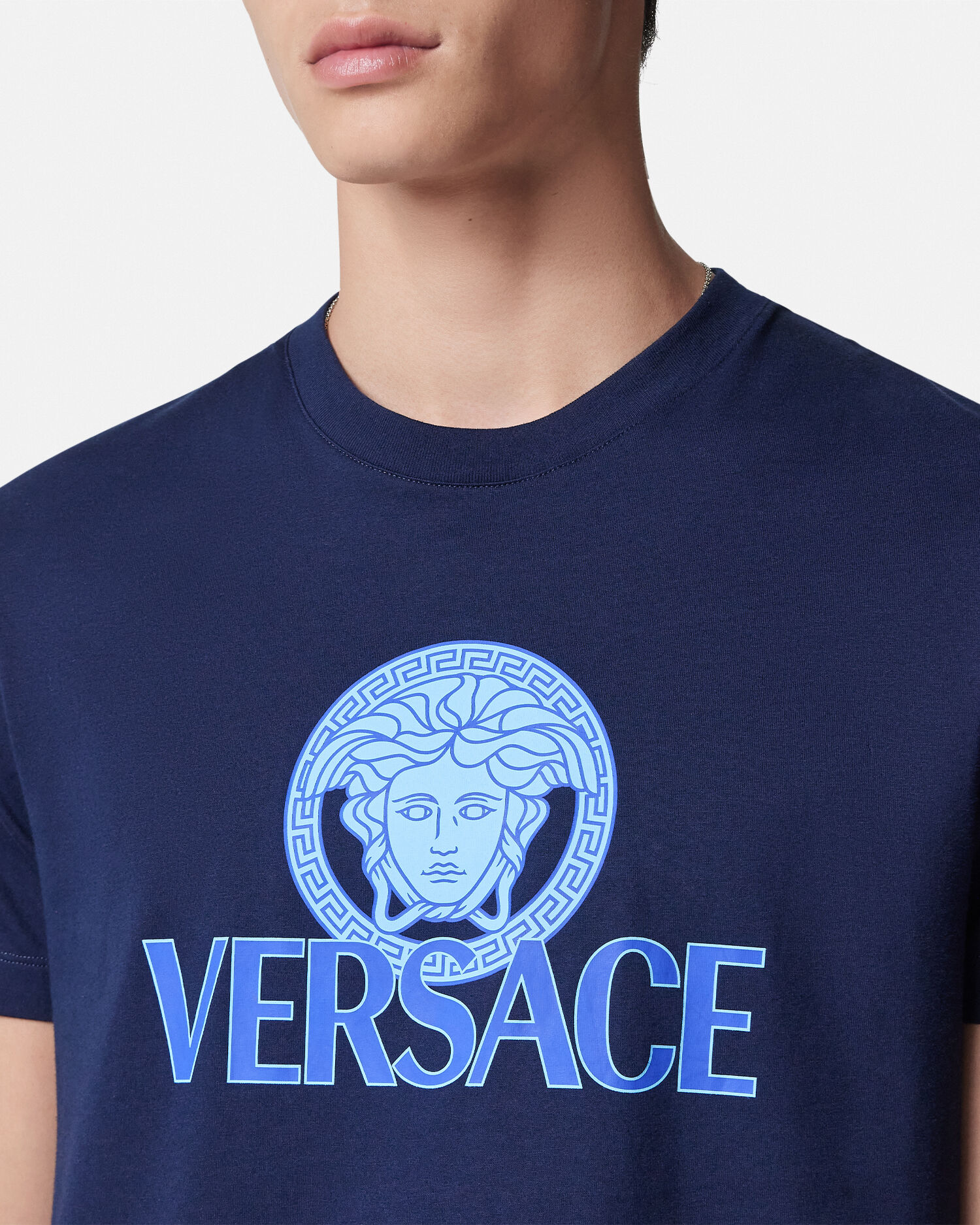 Versace t shirt discount