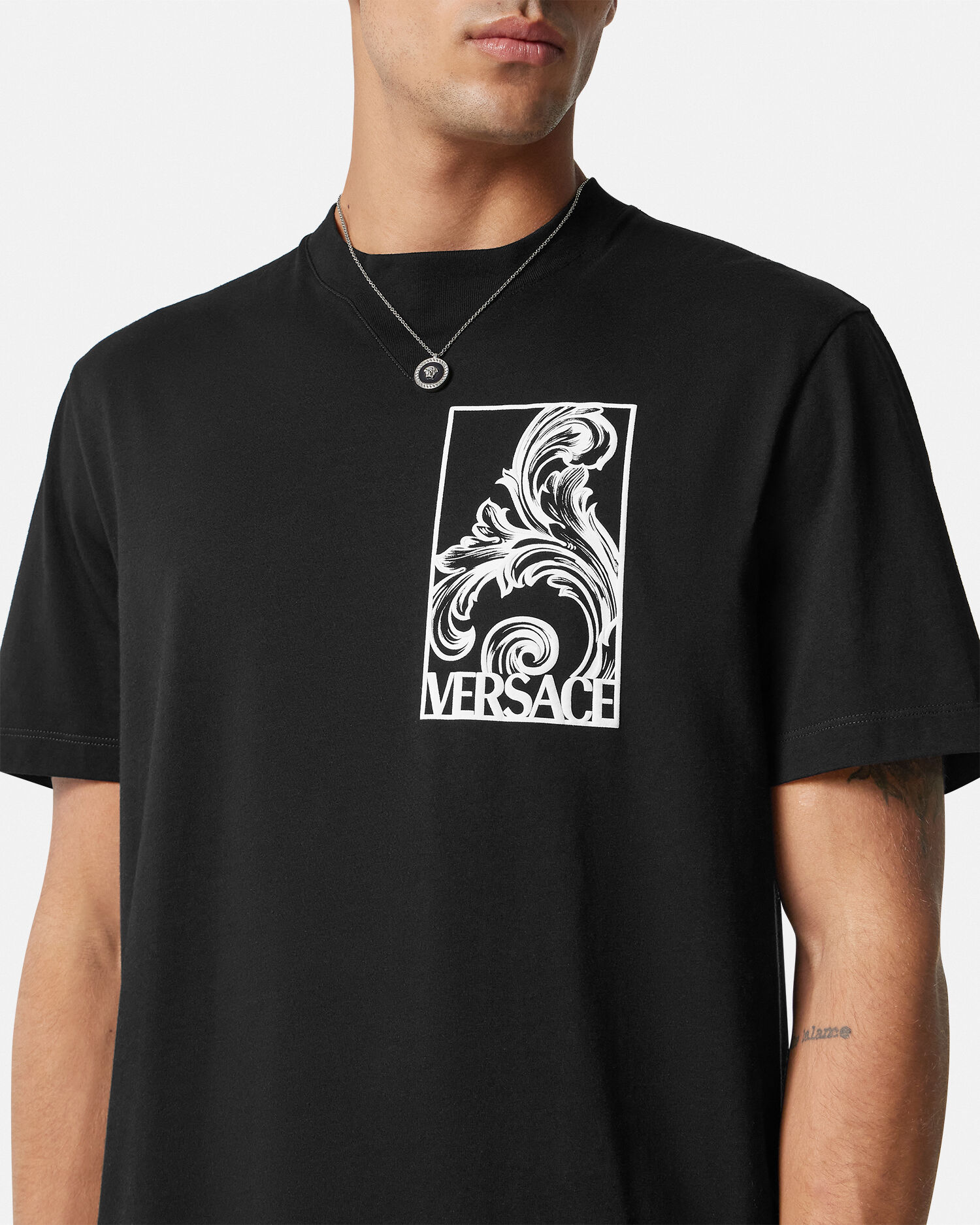 T shirt versace new arrivals