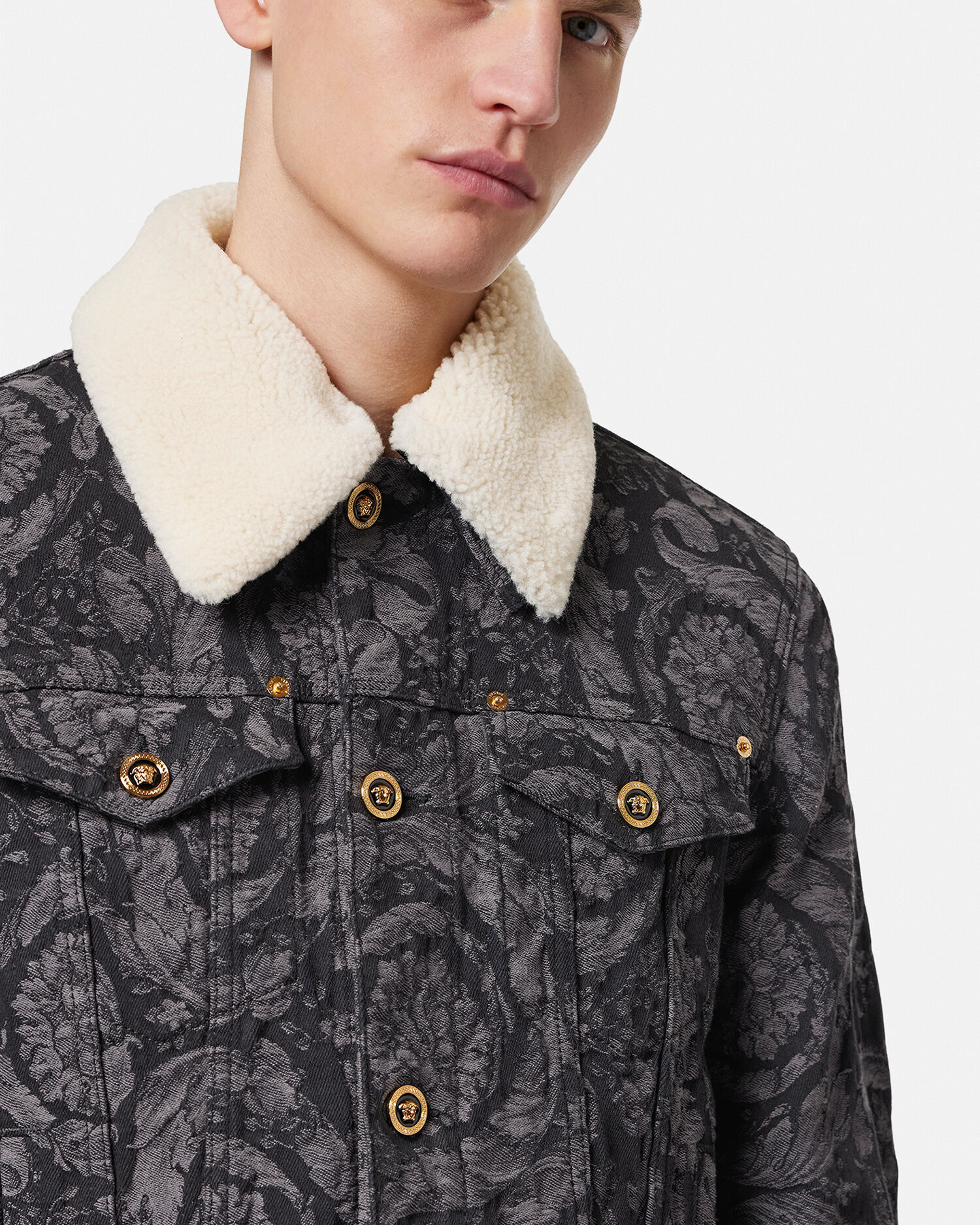 North face top sherpa thermoball