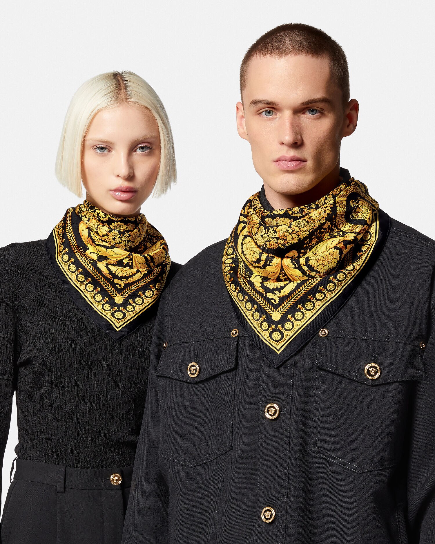 Foulard versace outlet