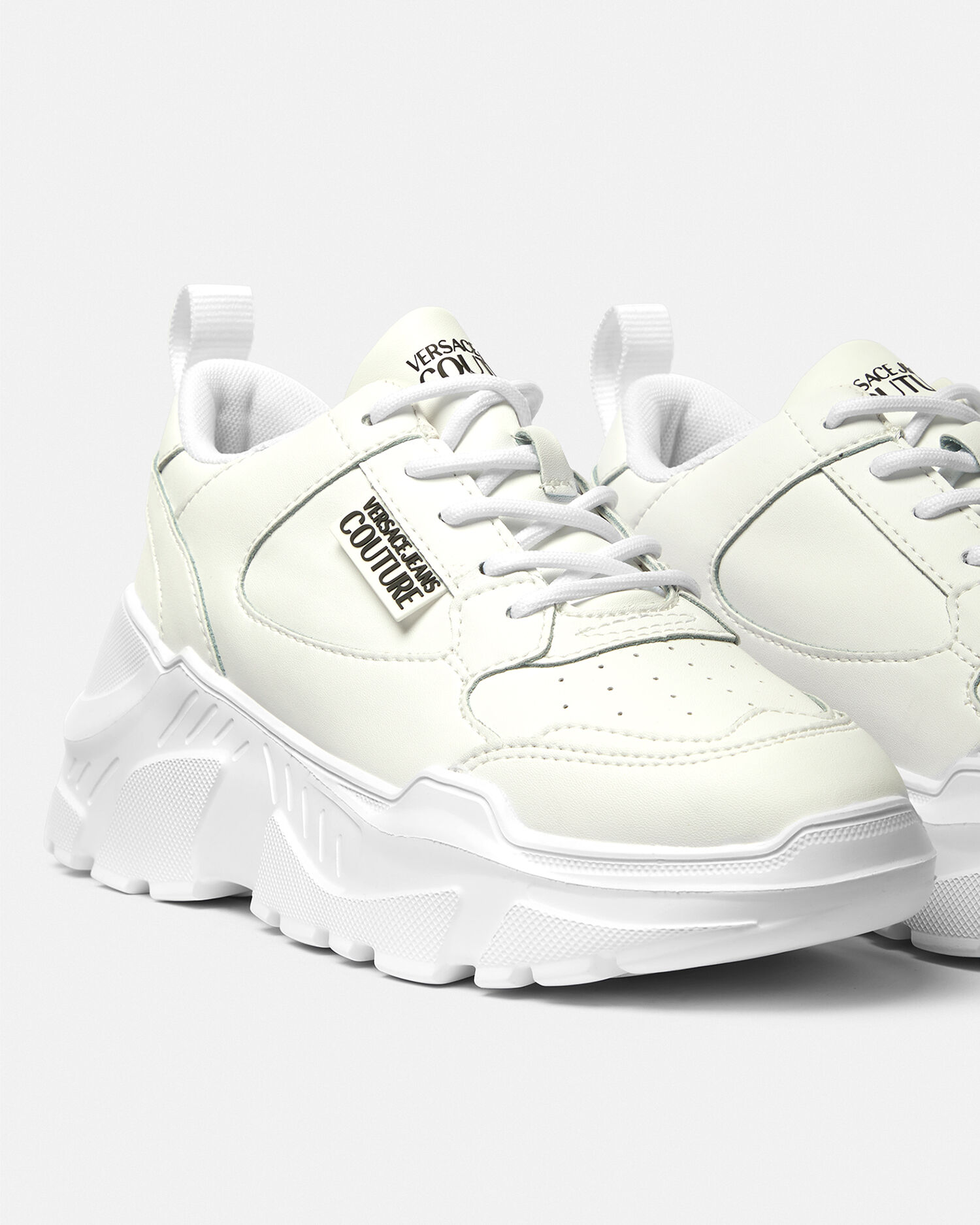 Nike versa track shop