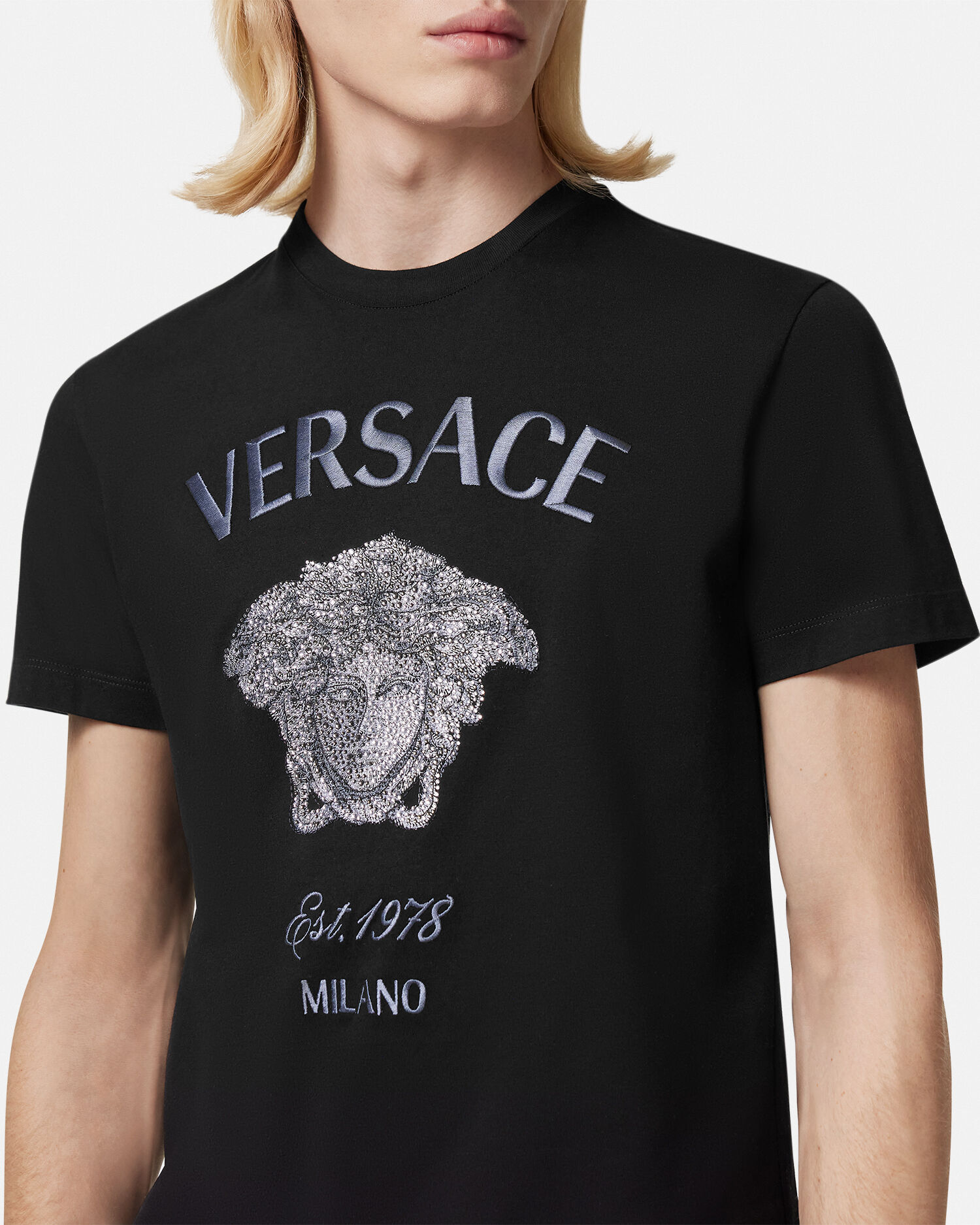Buy versace t shirt deals