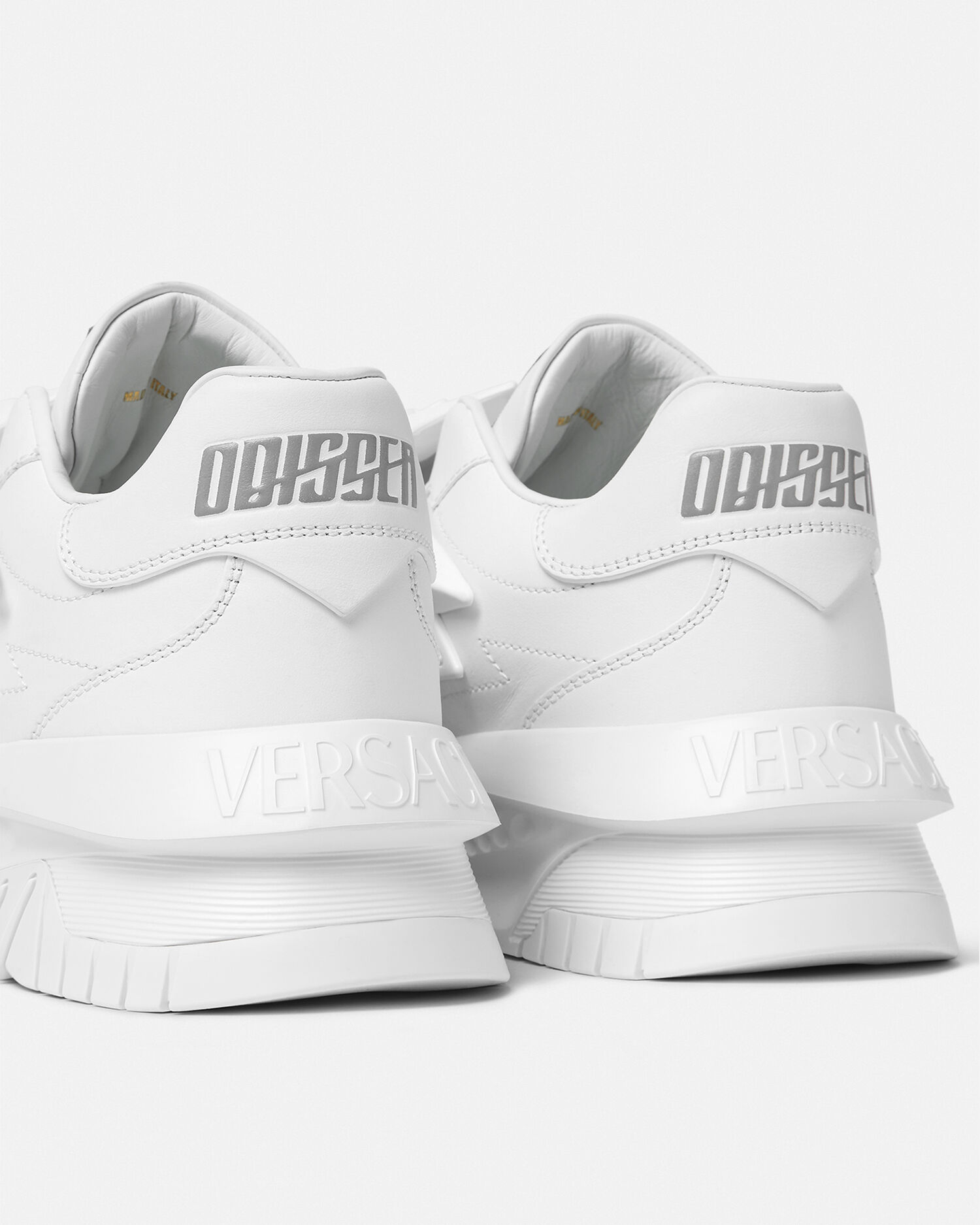 White versace sneakers store