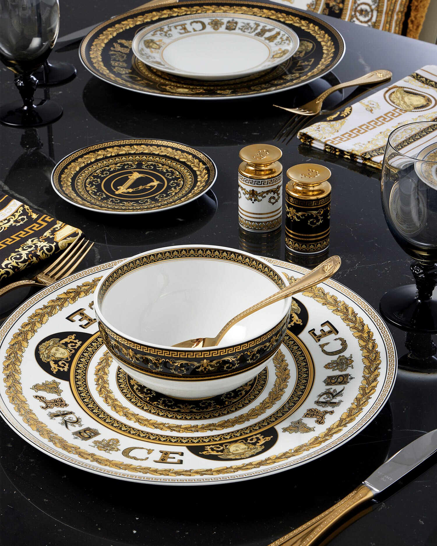 Virtus Gala VERSACE RU