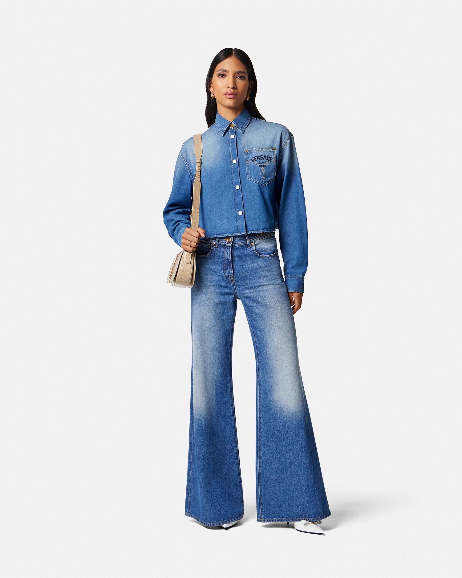 Top clothes shop hotsell versace