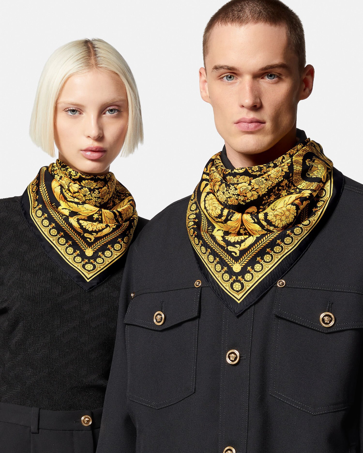 Versace outlet silk scarf