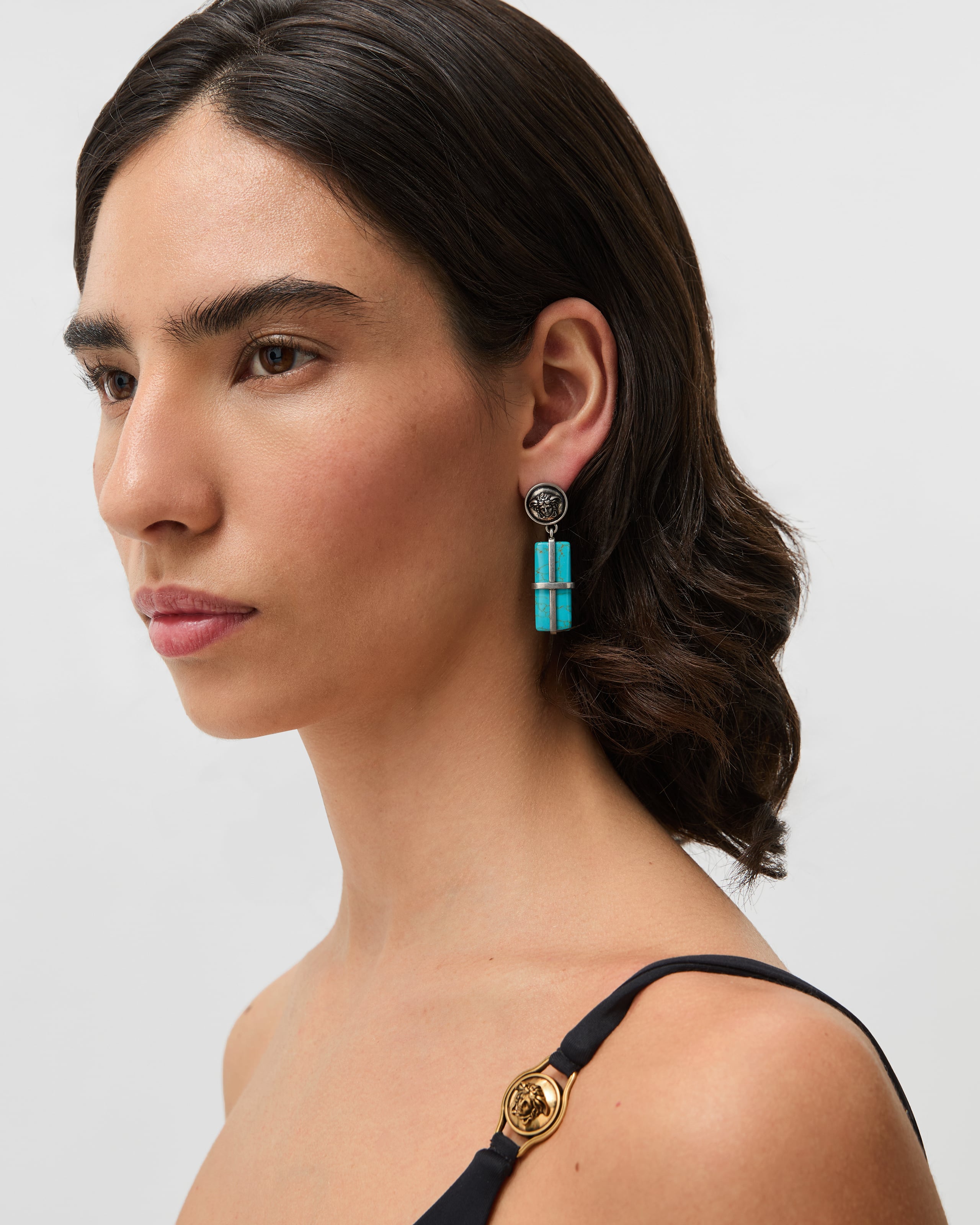 Aura Fashion Jewelry